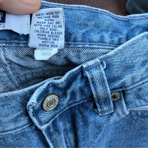 GAP Factory Store Vintage Appliqué Floral Flare Jeans - 8 - Picture 11 of 11